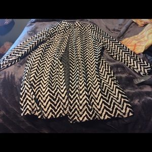 A black &’ white blazer